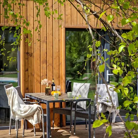 W Naturze Feriehus Lubiatowo (Pomerania)